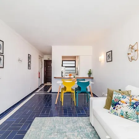 Apartment Window Paradise By Alzira Albufeira